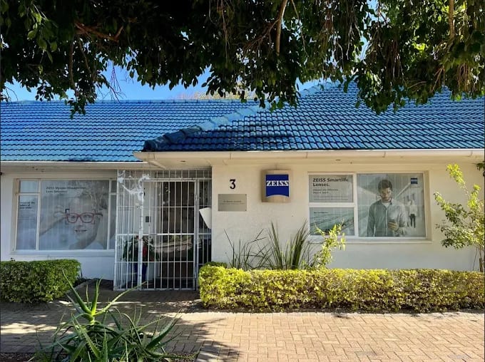 Martin Grimbly Optometrist practice exterior, 3 Church Street, Brackenfell